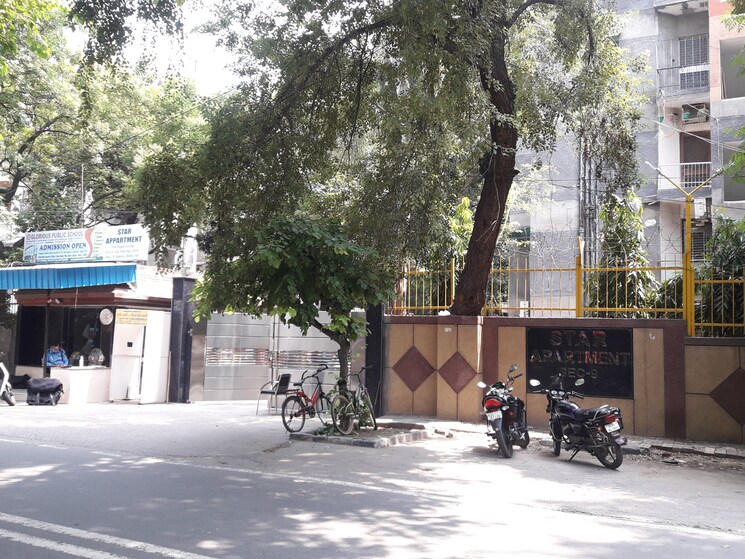 Exterior View, rohini sector 14 3 Bedroom 1400 Sq.Ft. Apartment In Rohini Sector 14 Delhi 8957045