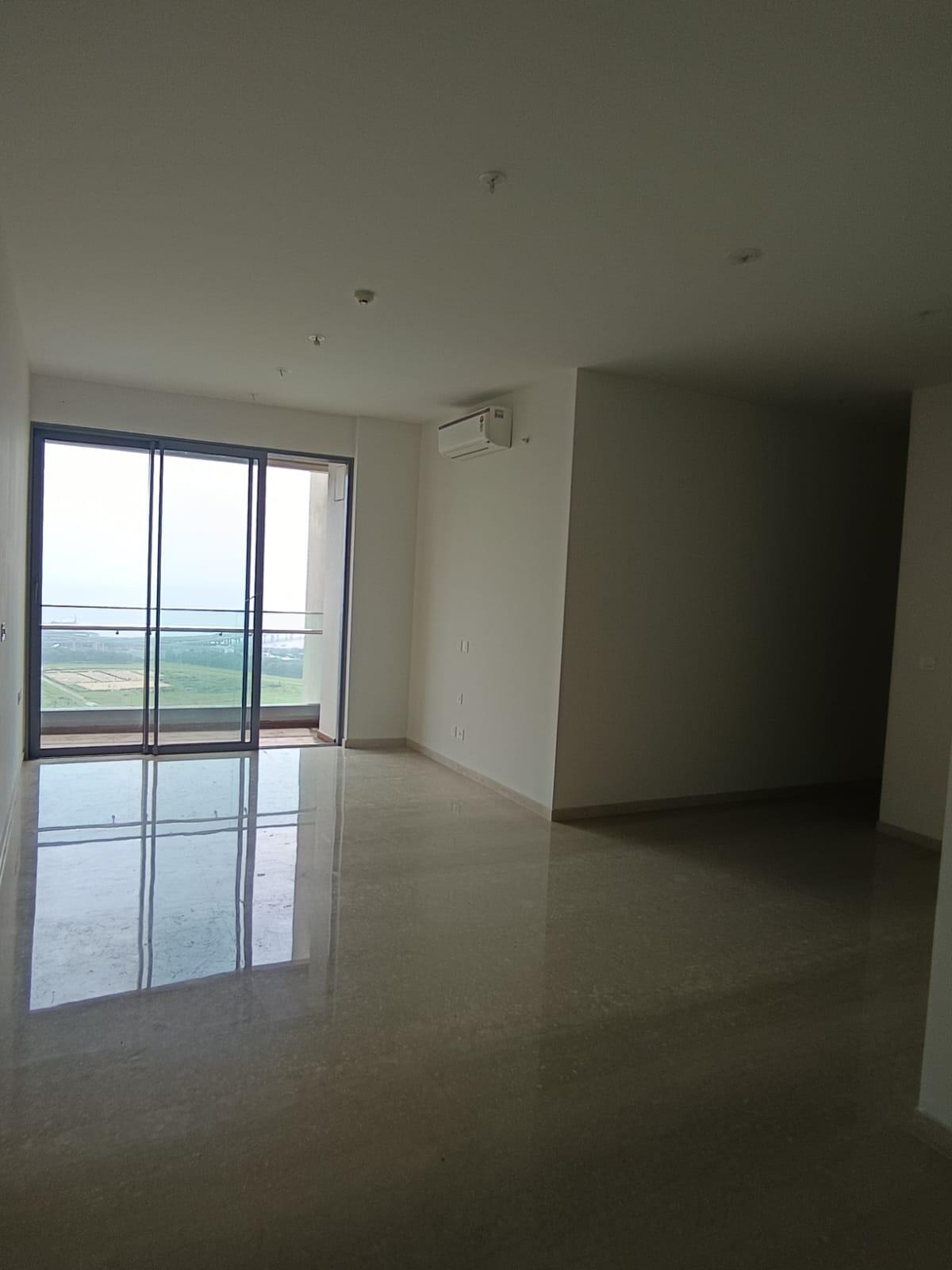 3 BHK + Servant Room Apartment For Rent in Piramal Mahalaxmi