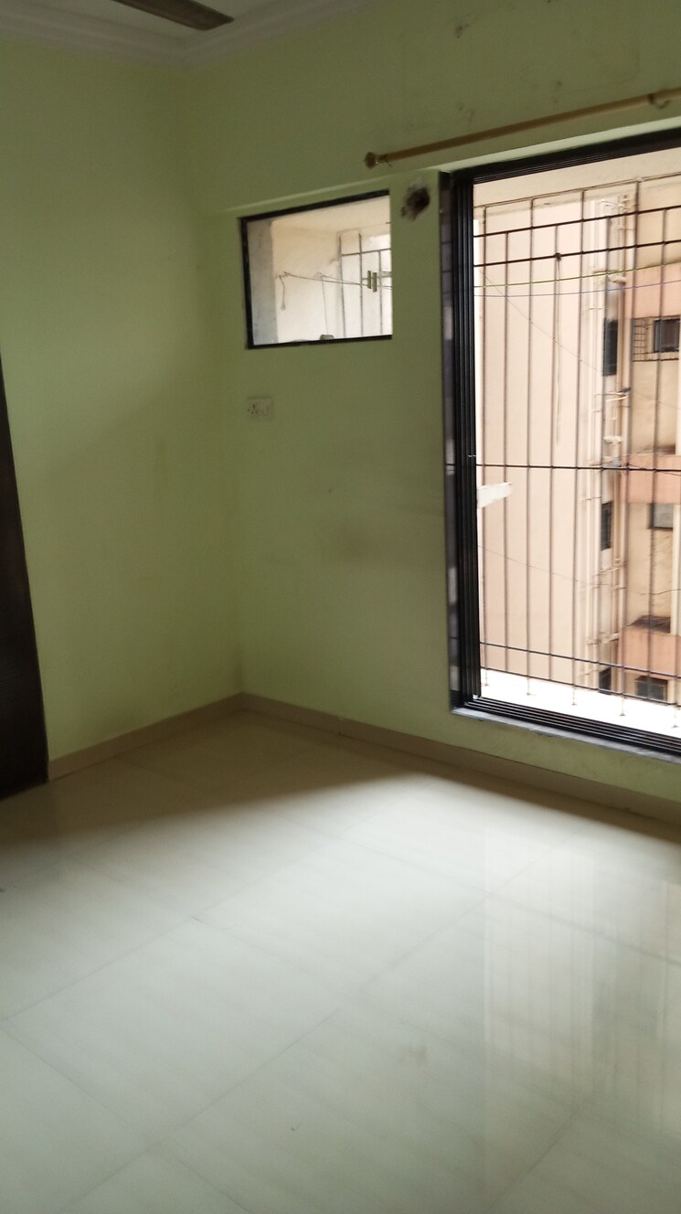 Room, unnathi-woods-phase-1-and-2 2 Bedroom 1005 Sq.Ft. Apartment In Ghodbunder Road Thane 8957186