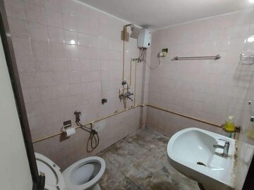 Attached Bathroom in  Pg at New Panvel – for Rent