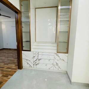 Room in 3.5 BHK Builder Floor at Vipul World Floors, Sector 48 – for Sale