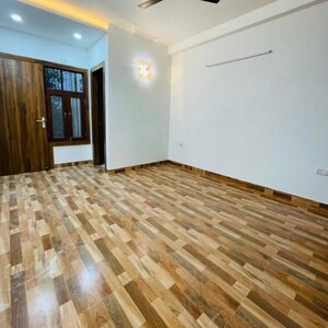 Bedroom in 3.5 BHK Builder Floor at Vipul World Floors, Sector 48 – for Sale