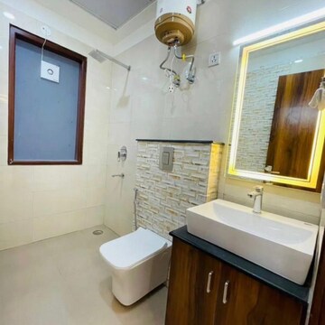 Furnished Amenities in 3.5 BHK Builder Floor at Vipul World Floors, Sector 48 – for Sale