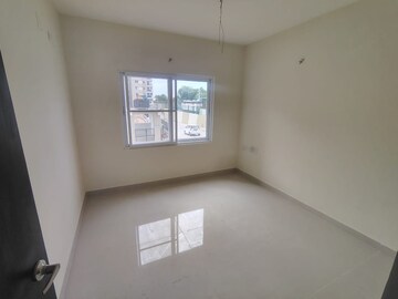 Room in 2 BHK Apartment at Perungalathur – for Sale