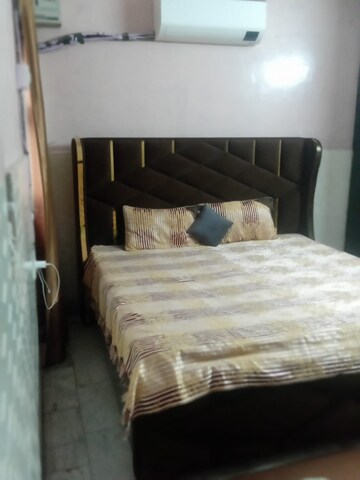 2 BHK Builder Floor For Rent in Krishna Nagar