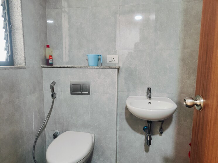 Bathroom, lodha-palava-city-lakeshore-greens 1 Bedroom 443 Sq.Ft. Apartment In Dombivli East Thane 8957253