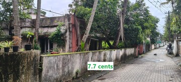  Plot For Sale in Elamkulam