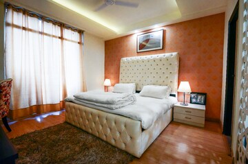 1 RK Apartment For Rent in Ansal API Esencia, Sector 67