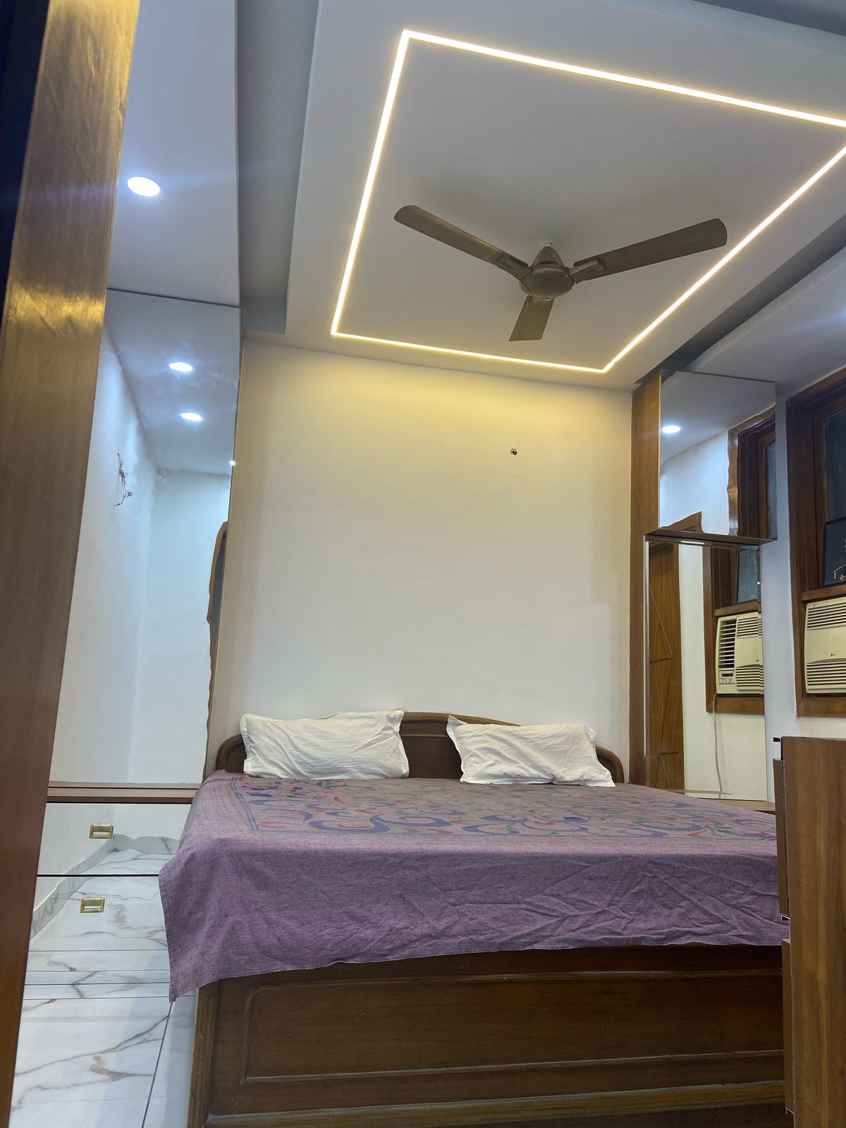 6 BHK + Study Room Builder Floor For Rent in South Extension Part Ll 