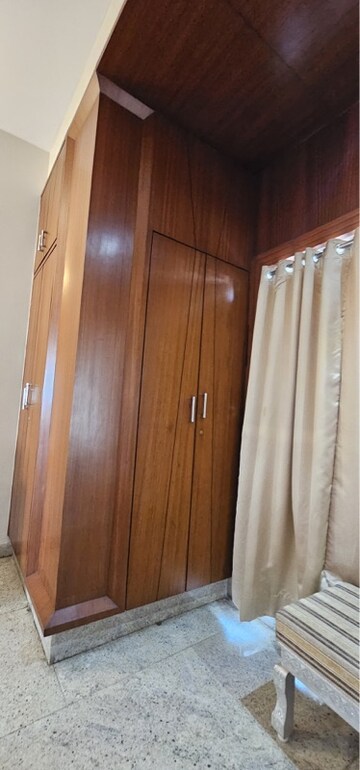 Furnished Amenities in 6 BHK Villa at Hill View Banjara Hills, Banjara Hills – for Rent