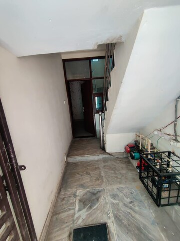 Staircase in 1 RK Builder Floor at Onyx Plaza, Vasundhara Sector 3 – for Sale