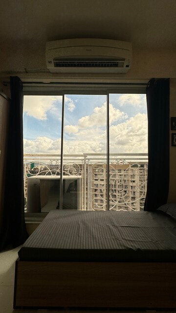 Bedroom in 2 BHK Apartment at Thane East – for Sale