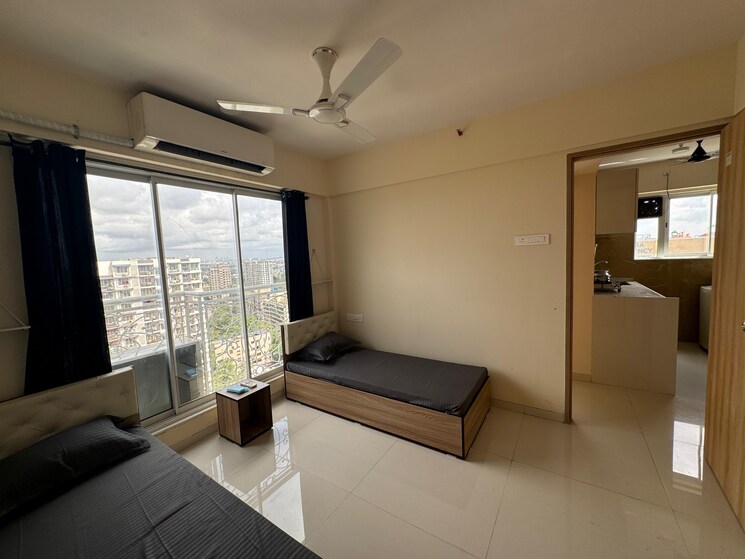 Room, thane east 2 Bedroom 562 Sq.Ft. Apartment In Thane East Thane 8957339