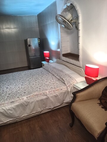 1 RK Apartment For Rent in Defence Colony