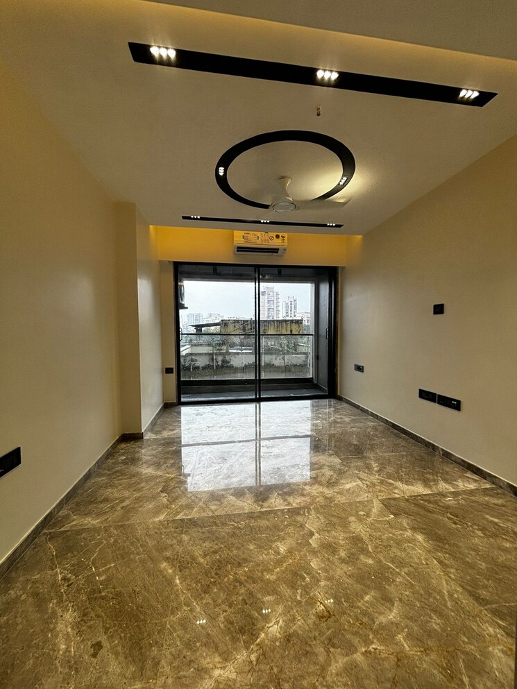 Room, dgs-sheetal-om-jay-aradhana 2 Bedroom 578 Sq.Ft. Apartment In Malad West Mumbai 8957359