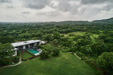 4 BHK Villa – Garden View at Alibag - for Sale