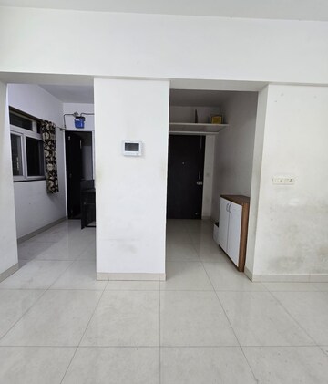 Room in 1 BHK Apartment at Saniket Sunwinds, Bavdhan – for Rent