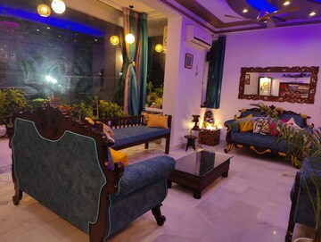 Living Room in 3 BHK Builder Floor at Chittaranjan Park – for Rent