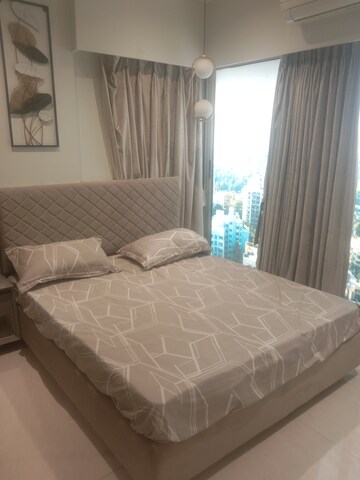 Bedroom in 3 BHK Apartment at DLH Orchid, Andheri West – for Rent