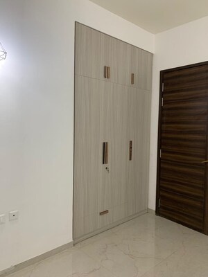 Room in 2 BHK Apartment at M3M Skywalk, Sector 74 – for Sale