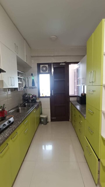 Kitchen in 3 BHK Builder Floor at Sector 43 – for Rent