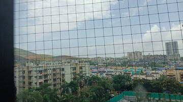 Plot Area in 2 BHK Apartment at Satellite Tower, Goregaon East – for Rent