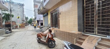Parking in 2 BHK Independent House at Adarsh Nagar – for Sale