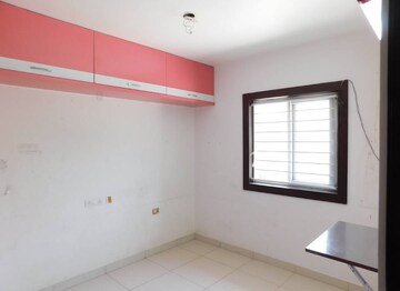 Room in 2 BHK Apartment at Khajaguda – for Rent