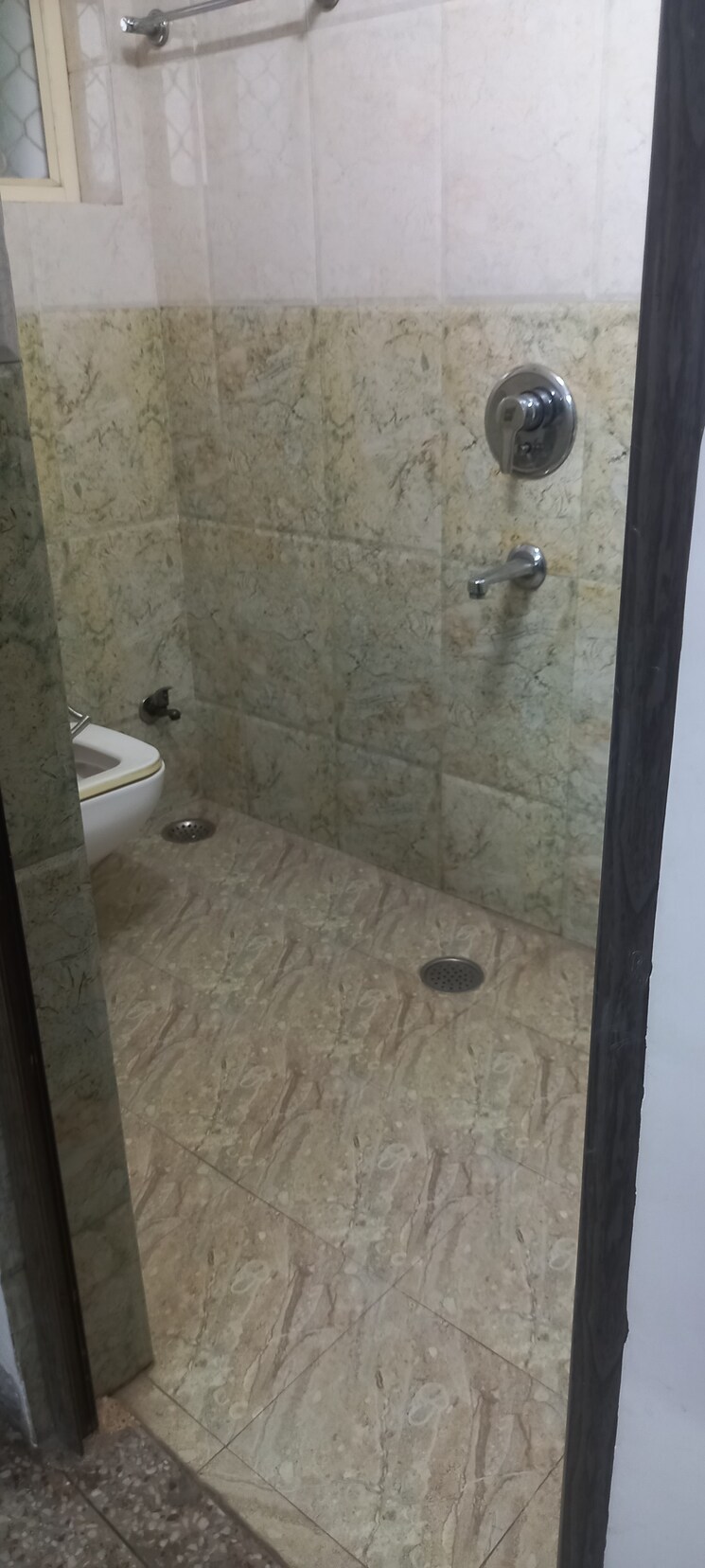 Bathroom, ip extension 2 Bedroom 1000 Sq.Ft. Apartment In Ip Extension Delhi 8957557