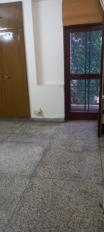 Bedroom in 2 BHK Apartment at Ip Extension – for Rent