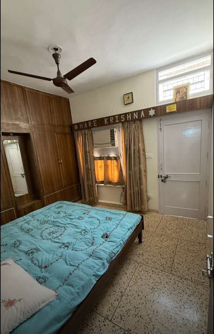 Bedroom, sector 41 3 Bedroom 3000 Sq.Ft. Builder Floor In Sector 41 Chandigarh 8957554