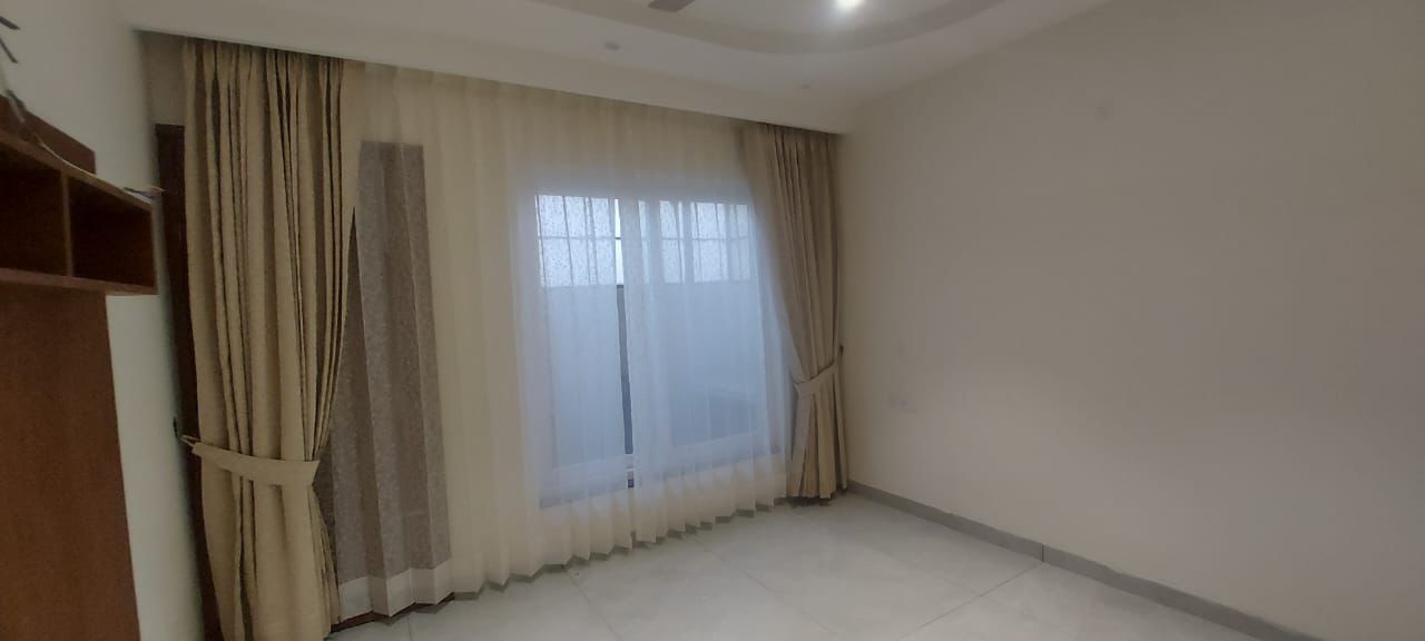 3 BHK + Pooja Room,Study Room Independent House For Rent in Desire Properties