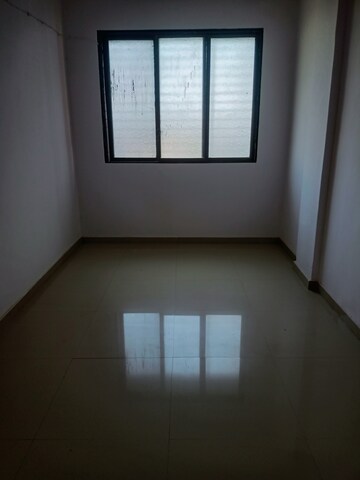 Room in 2 BHK Apartment at Lucky Atharva Apartment, Kasheli – for Rent