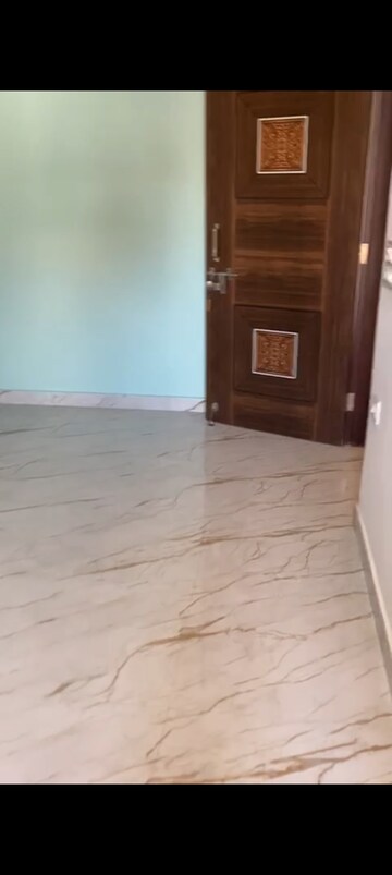 2 BHK Independent House For Rent in Sector 46