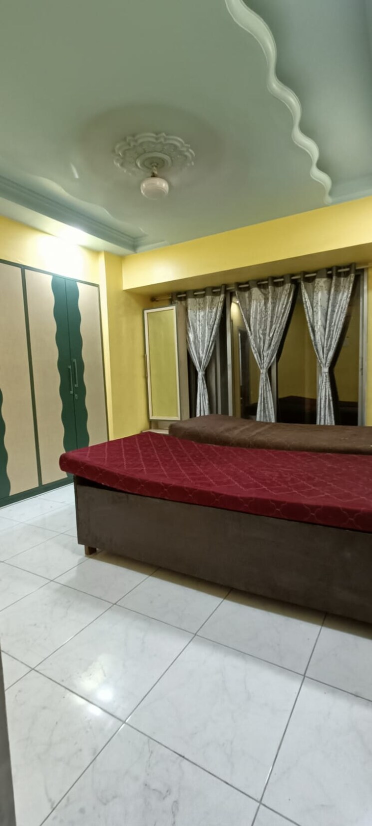 Bedroom, thane west Pg For Girls In Thane West 8957608