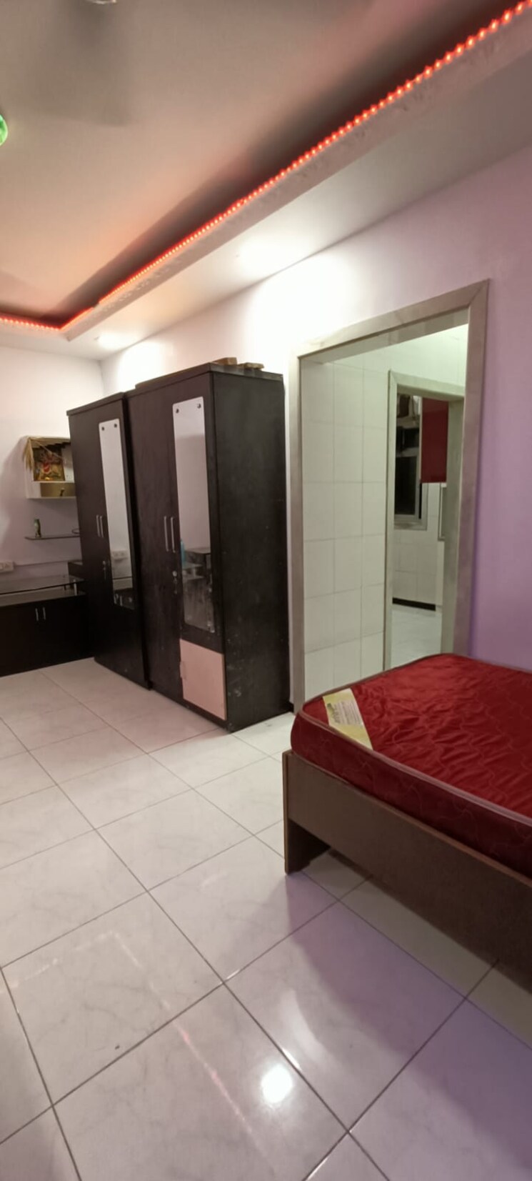 Bedroom, thane west Pg For Girls In Thane West 8957608