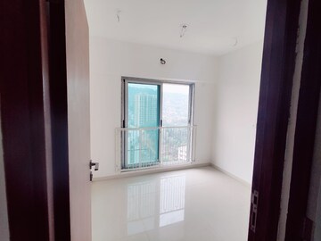 Room in 1 BHK Apartment at Vaibhav Eastern Groves, Vikhroli East – for Rent