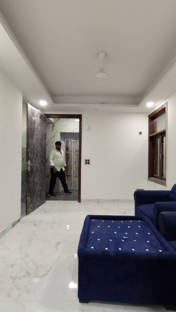 Living Room in 1 BHK Builder Floor at Saket – for Rent