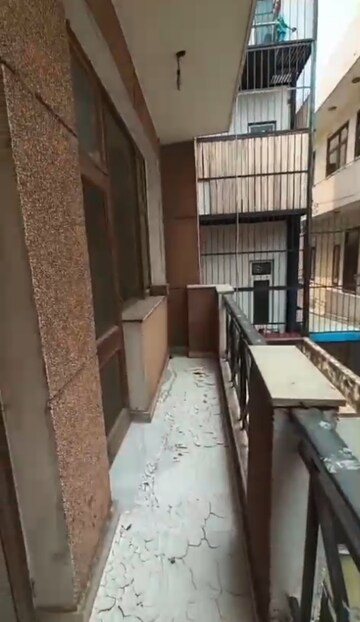 Balcony in 3 BHK Independent House at Sector 15a – for Rent