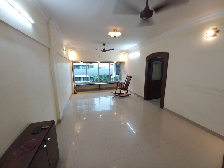 Living Room, juhu 3 Bedroom 1100 Sq.Ft. Apartment In Juhu Mumbai 8957631