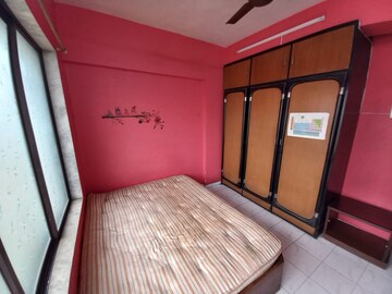 Bedroom in 3 BHK Apartment at Juhu – for Rent