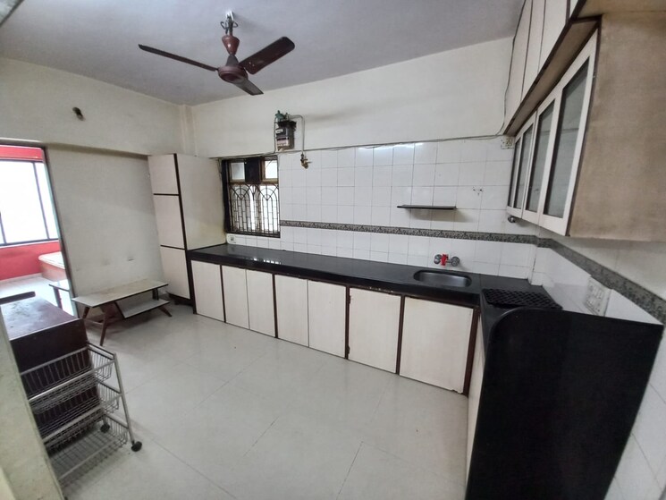 Kitchen, juhu 3 Bedroom 1100 Sq.Ft. Apartment In Juhu Mumbai 8957631
