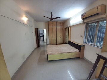 Bedroom in 3 BHK Apartment at Juhu – for Rent