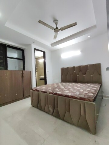Master Bedroom in 2 BHK Builder Floor at Saket – for Rent