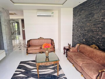 Bedroom in 5 BHK Apartment at Lanco Hills Hanging Gardens Villas, Manikonda – for Rent