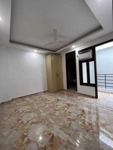 Master Bedroom in 1 BHK Builder Floor at Saket – for Rent