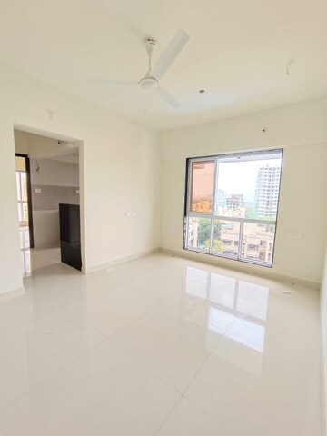 Room in 1 BHK Apartment at Romell Serene, Borivali West – for Rent