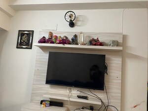 Furnished Amenities in 3 BHK Apartment at Express Zenith, Sector 77 – for Sale