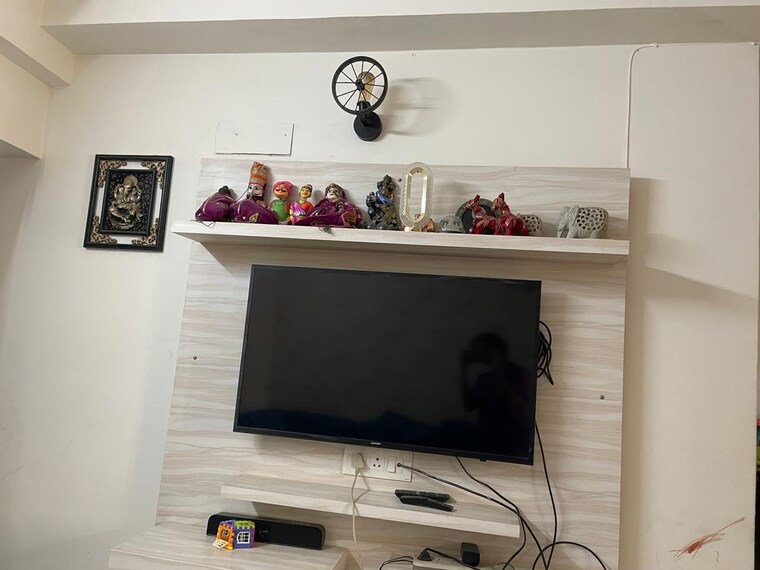 undefined, express-zenith 3 Bedroom 1470 Sq.Ft. Apartment In Sector 77 Noida 8957695