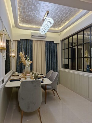 Dining area in 2 BHK Apartment at Joshi Automatic CHS, Panch Pakhadi – for Sale